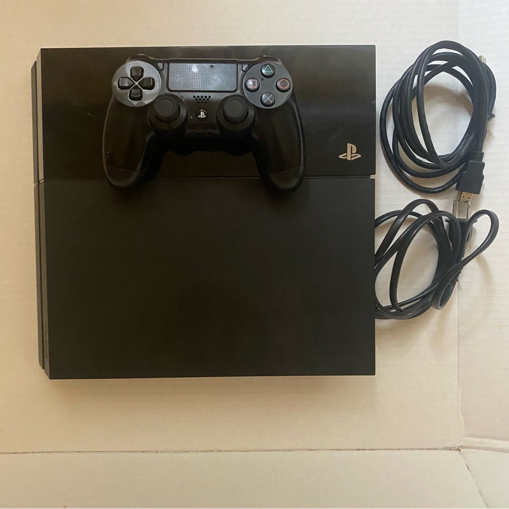 PlayStation 4 PRO game console with 1tb firecuda hard drive